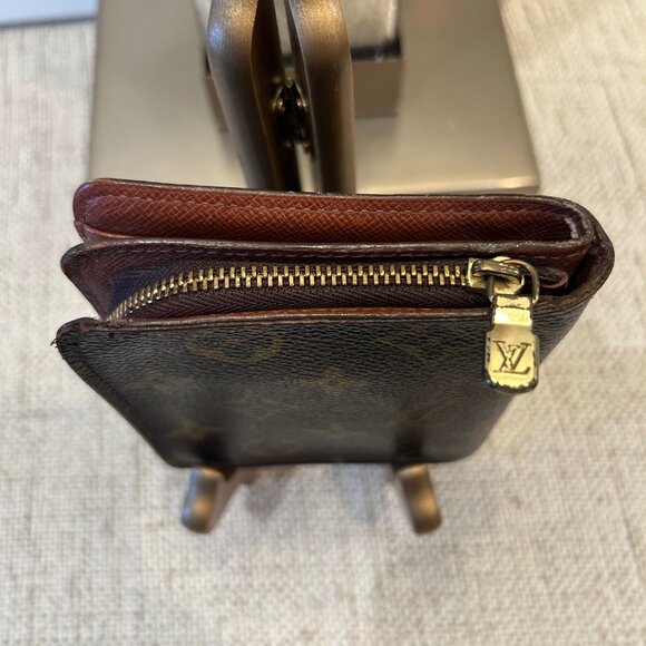 Louis Vuitton Juliette Wallet - Picture 4 of 12